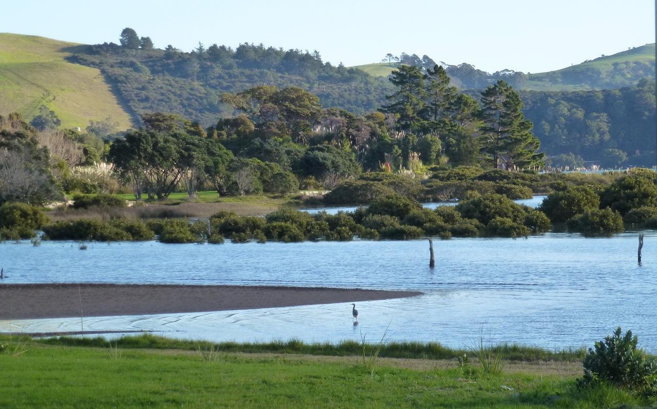 Oystercatcher Bay Boathouse Villa Coromandel Exterior photo